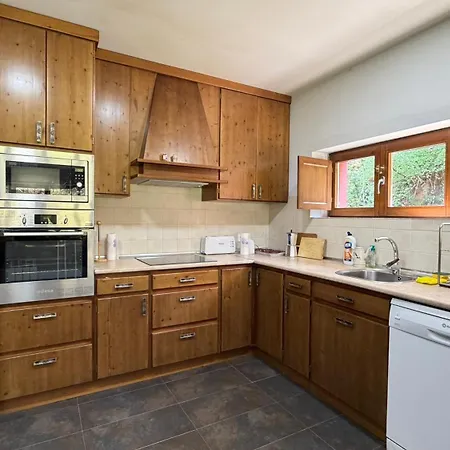 Casa En El Bosque Holiday home Vidiago